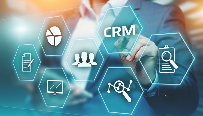 How AI is Revolutionizing CRM and Customer Experiences